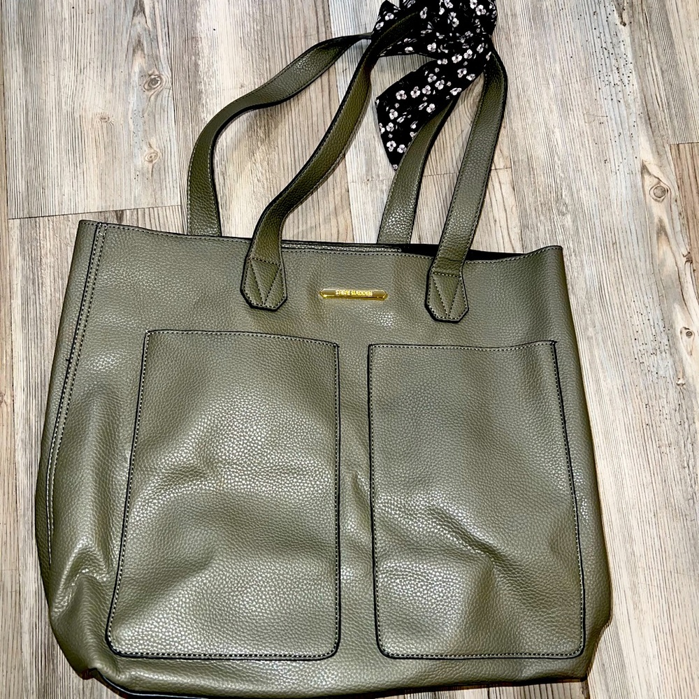 Woman’s hand Bag
